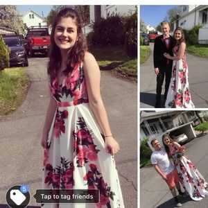 Selling a prom dress, very comfortable and light